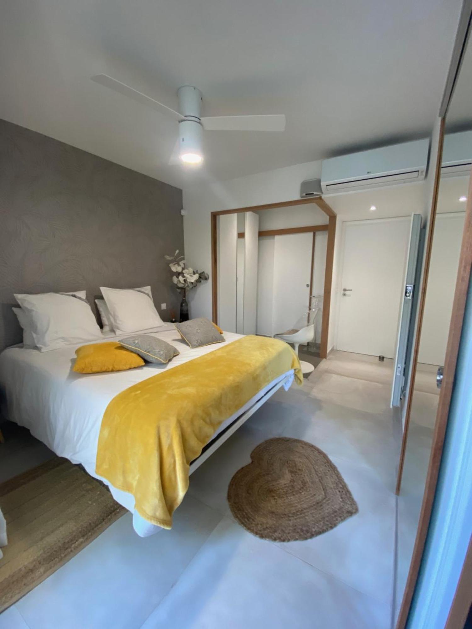 Casa Felicia Apartment โบนิฟาซิโอ ภายนอก รูปภาพ